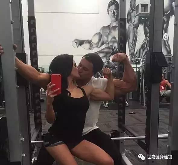 情侣健身房照片,情侣健身房甜蜜时光回顾